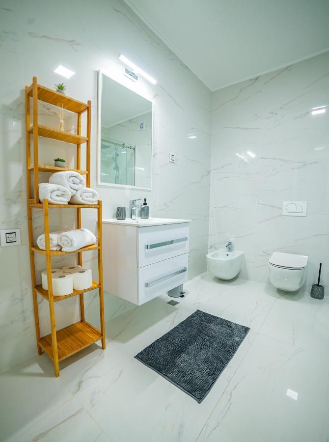 Zoe apartment Novi Sad Buitenkant foto